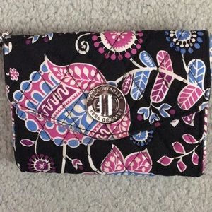 Vera Bradley Clutch w/ Wristband (UNUSED)